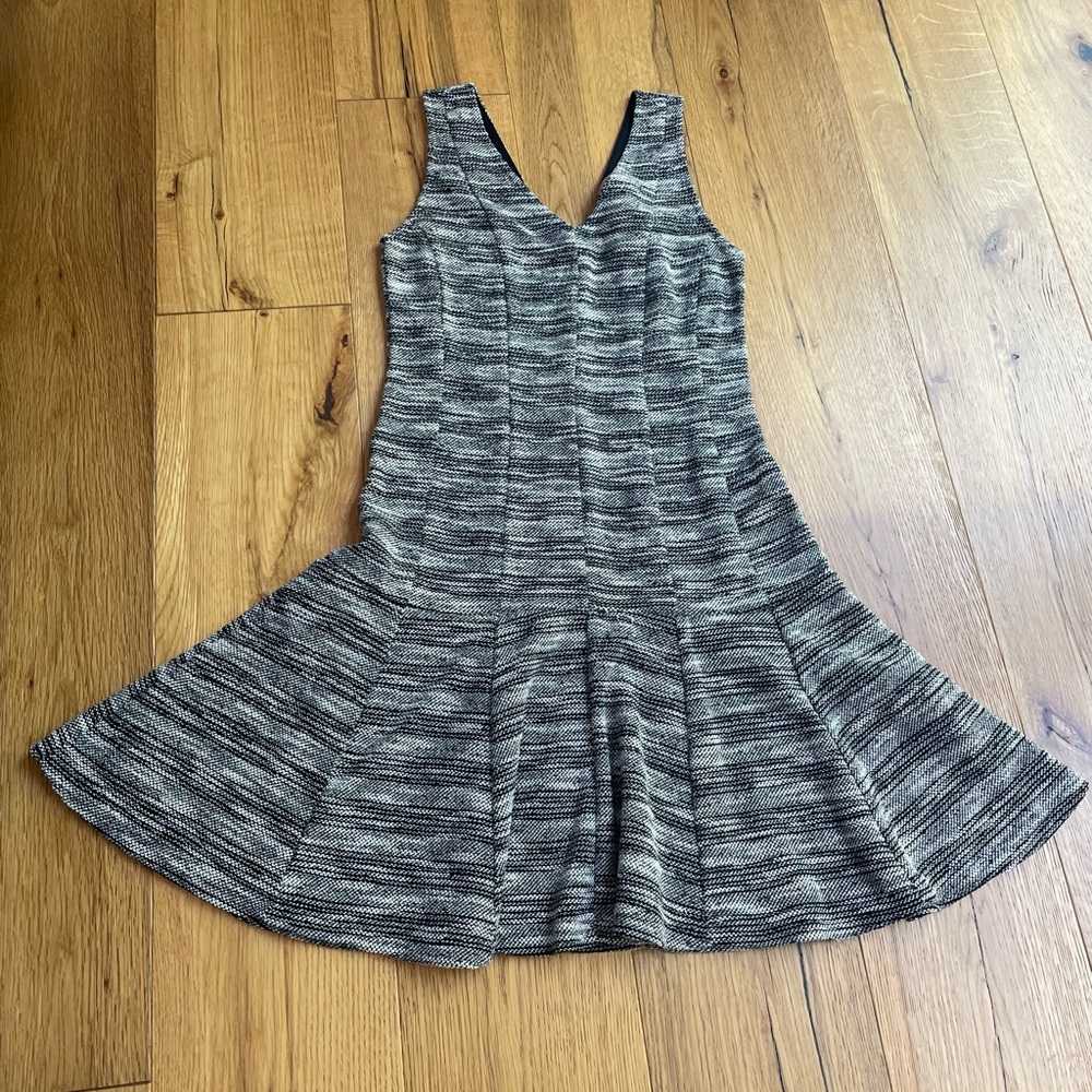 Banana Republic Gray Mini Dress Size 4